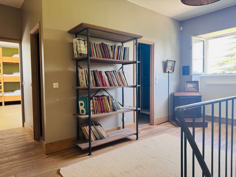 Bibliotheque-1-location-seminaire-bretagne